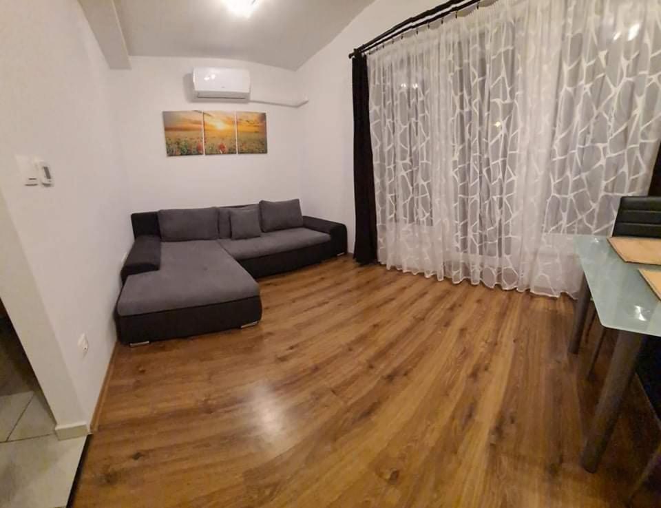 Smarthomeapartman Hajduszoboszlo Exterior photo